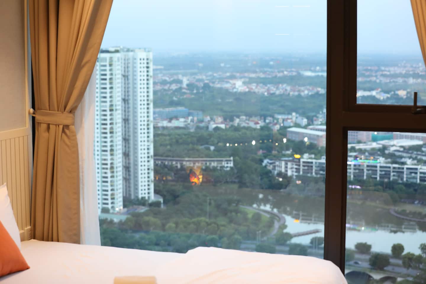 Atutu Home Landmark 1PN + bồn tắm — ảnh 12