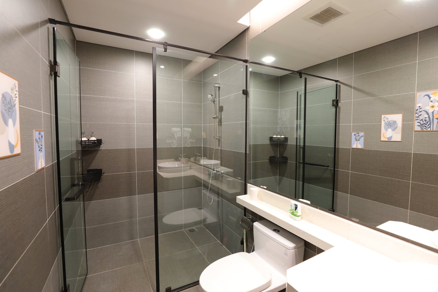 Atutu Home Swanlake 2PN + bồn tắm — ảnh 37