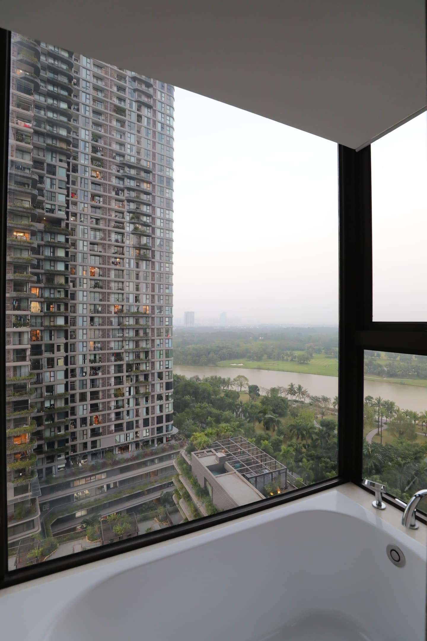 Atutu Home Swanlake 2PN + bồn tắm — ảnh 46